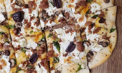 flatbread-pizza-recipe-the-spruce-eats image