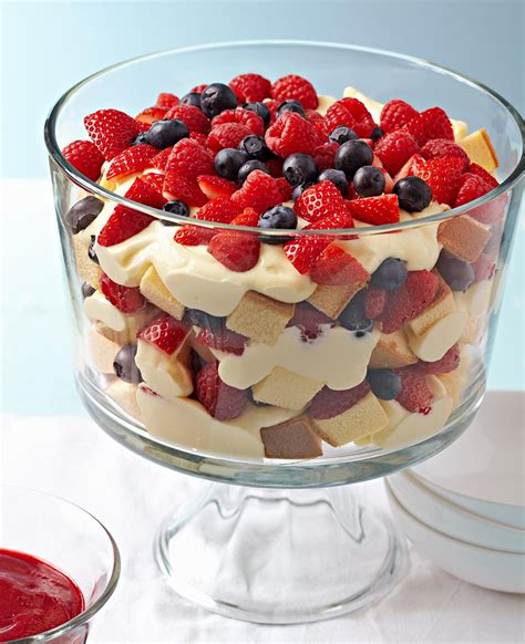 16-berry-filled-desserts-to-show-off-summers-juiciest-picks image