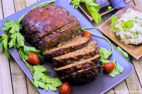 crockpot-meatloaf-recipe-how-to-make-meatloaf-in-a image