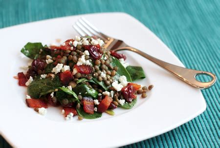 spinach-and-lentil-salad-with-blue-cheese-and-tart image