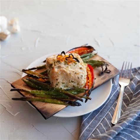 cedar-planked-tuna-with-green-beans-wildwood image