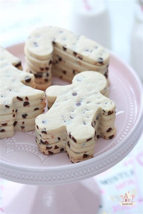 chocolate-chip-roll-out-cookie-recipe-sweetopia image