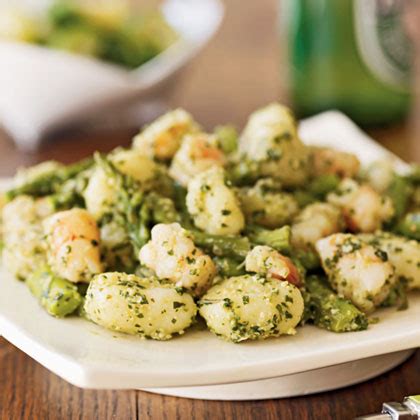 gnocchi-with-shrimp-asparagus-and-pesto image