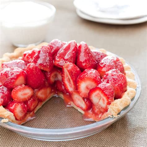 fresh-strawberry-pie-americas-test-kitchen image