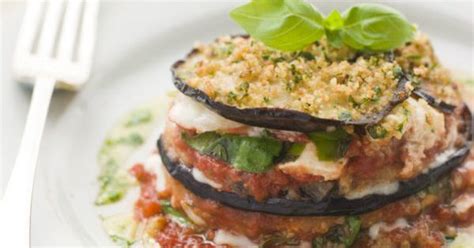 italian-recipe-homemade-eggplant-parmesan-12 image