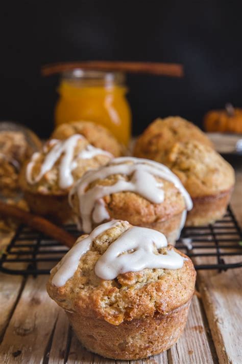easy-pumpkin-muffins-with-a-cinnamon-glaze image