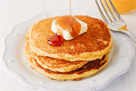 buttermilk-cornmeal-pancakes-the-creative-bite image