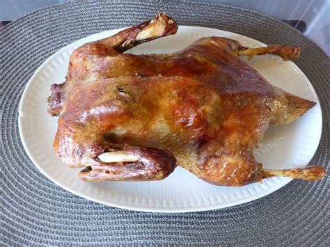german-roasted-duck-and-gravy-recipe-ester-kocht image