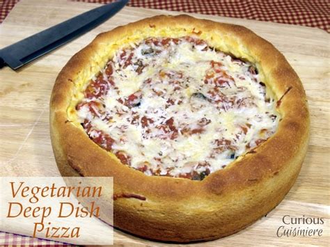vegetarian-deep-dish-pizza-chicago-style-pizza image