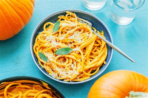 creamy-pumpkin-pasta-15-minutes-live-eat-learn image