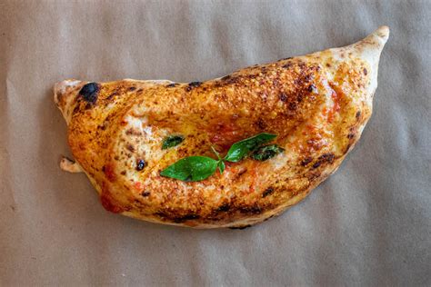 italian-calzone-recipe-with-ricotta-cheese-and image