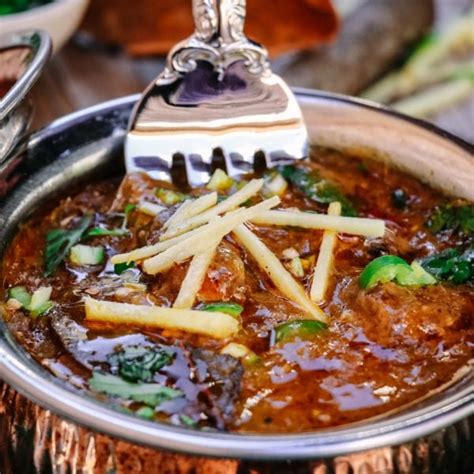 easy-nihari-pakistani-beef-stew-stovetop-slow-cooker image