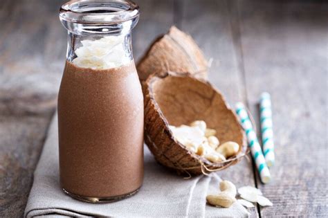 21-keto-coconut-smoothie-recipes-for-all-you image