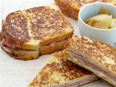 ham-and-gruyre-french-toast-sandwiches-food-wine image