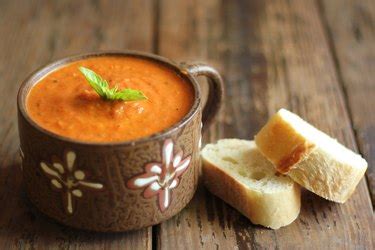 how-to-make-carrabbas-tomato-basil-soup-ehow image