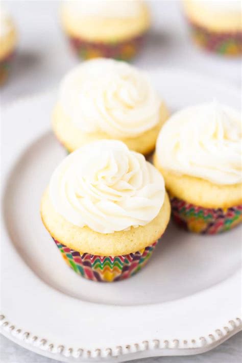 mini-vanilla-cupcakes-delicious-little-bites image