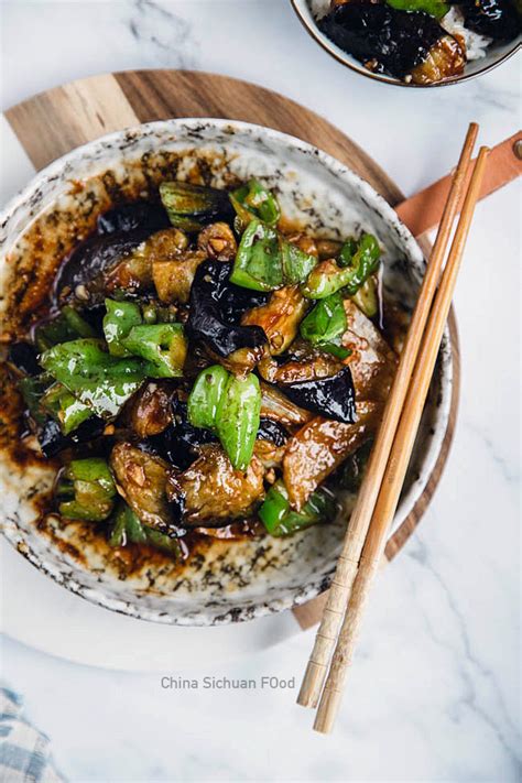 di-san-xianchinese-sauted-potato-eggplants-and-green-peppers image