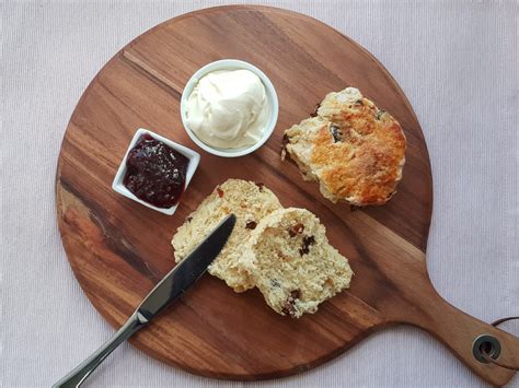date-scones-mummy-is-cooking-the-best-scone image