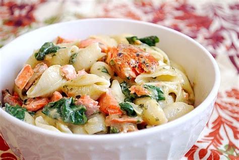 instant-pot-salmon-spinach-pesto-pasta-whats image
