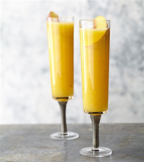 easy-bellini-cocktail image