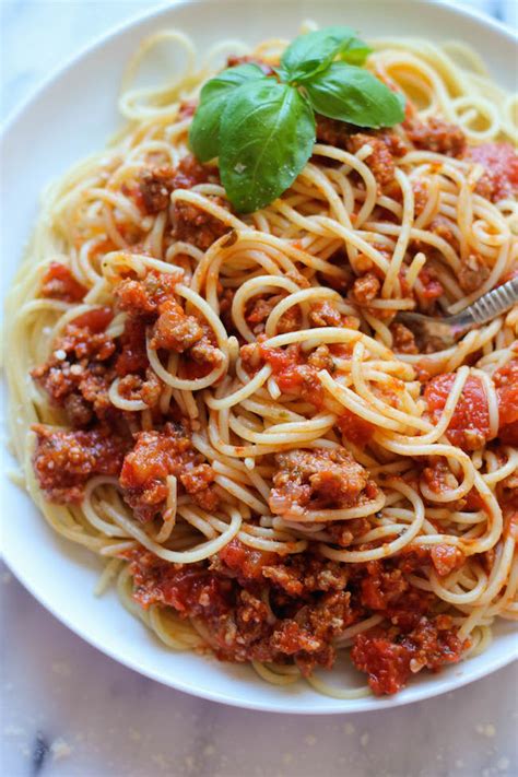 slow-cooker-spaghetti-sauce-damn-delicious image