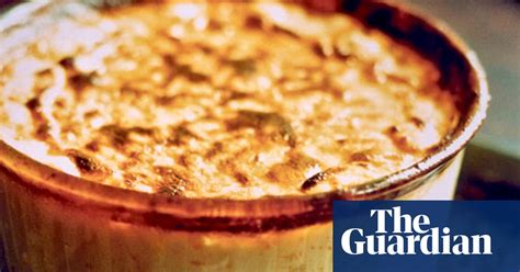 rice-pudding-with-butterscotch-apples-recipe-hugh image