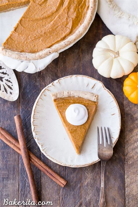 the-best-creamy-vegan-pumpkin-pie-bakerita image