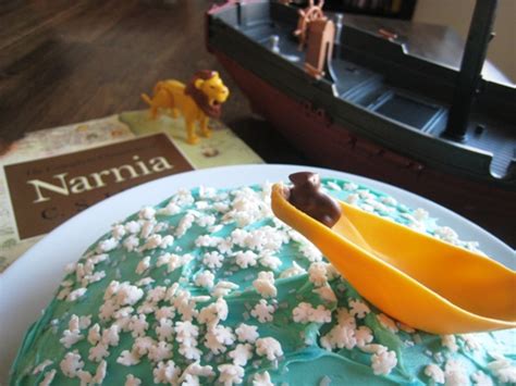 a-narnia-cake-the-voyage-of-the-dawn-treader-life-as image