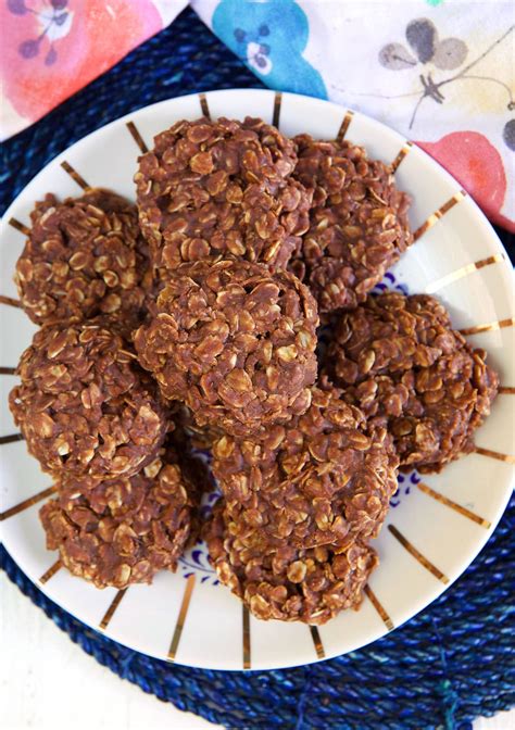 no-bake-chocolate-peanut-butter-oatmeal-cookies image