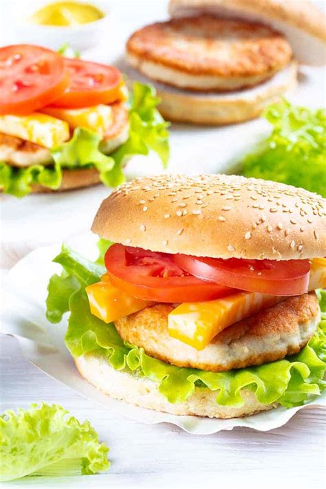 no-fail-seriously-delicious-juicy-turkey-burgers-the image