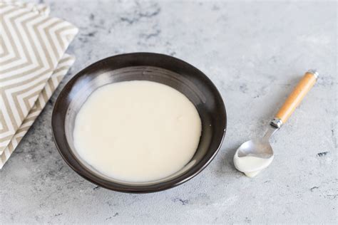 basic-vanilla-cake-glaze-recipe-with-flavor-variations image