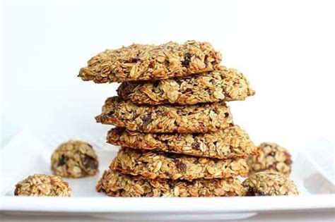 healthy-banana-date-oatmeal-breakfast-cookies image