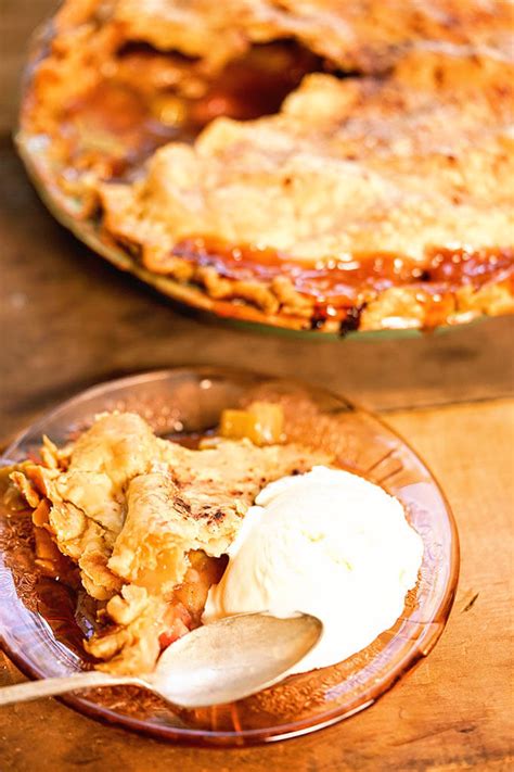 old-fashioned-rhubarb-pie-bowl-me-over image