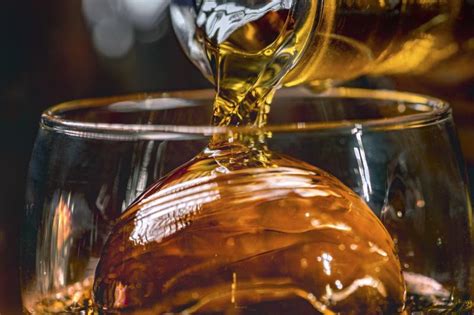14-fireball-drink-recipes-thatll-heat-up-your-night image