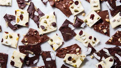 how-to-make-chocolate-bark-without-a image