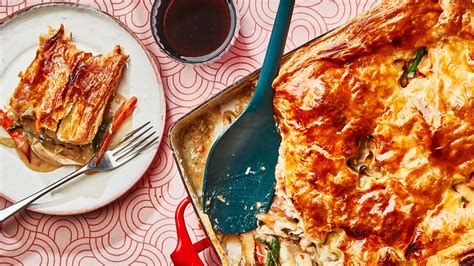 leftover-turkey-pot-pie-is-the-best-dish-to-make-with image