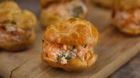 clinton-kellys-baby-puffs-with-smoked-salmon image