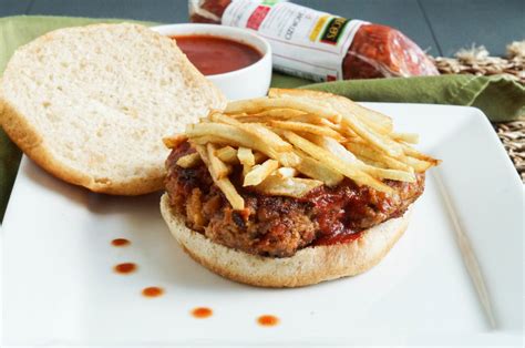 frita-cubana-cuban-hamburger-taras image