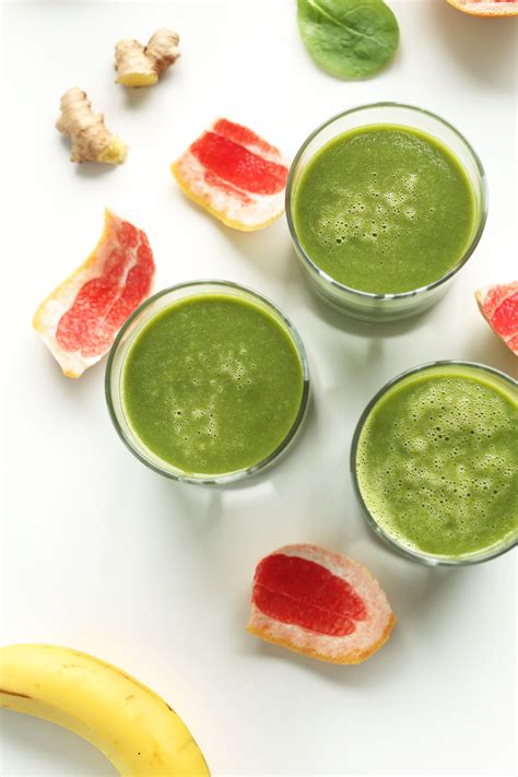 grapefruit-green-smoothie-minimalist-baker image