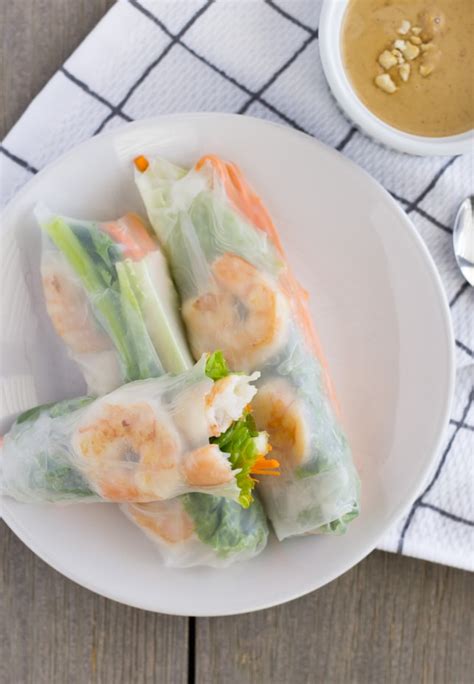 shrimp-rice-paper-rolls-with-peanut-dipping-sauce-thai image