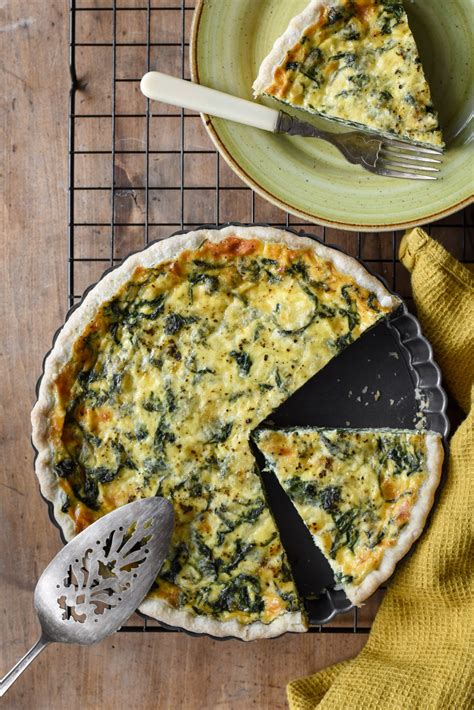 spinach-and-cheese-quiche-pardon-your-french image