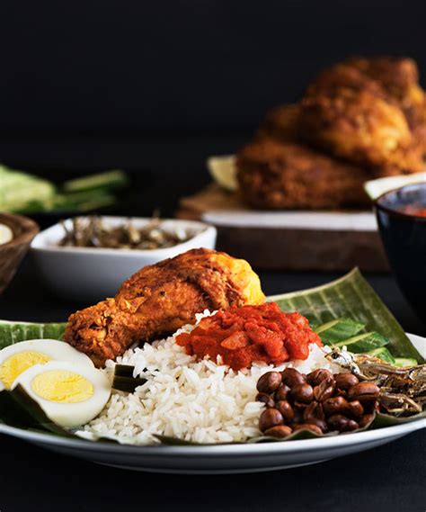 nasi-lemak-with-fried-chicken-curious-nut image