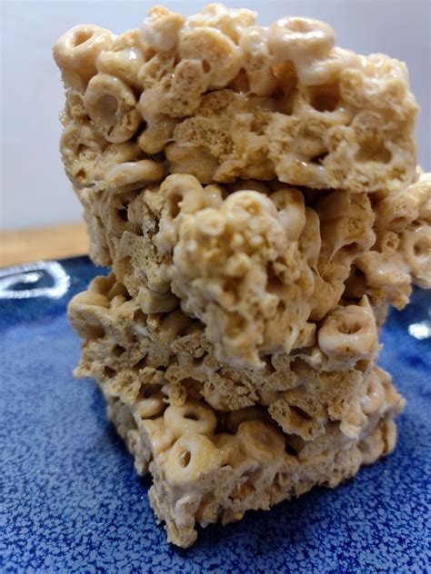 cheerios-cereal-bars-recipe-how-to-make-rice-crispy image