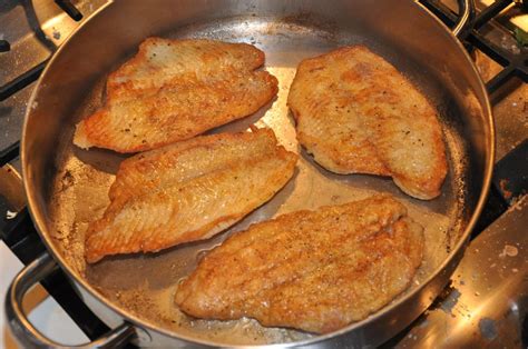 crispy-flounder-with-lemon-herb-sauce-valerie-hoff image