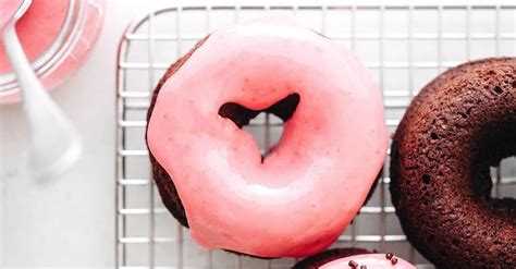 vegan-raspberry-glazed-chocolate-donuts image