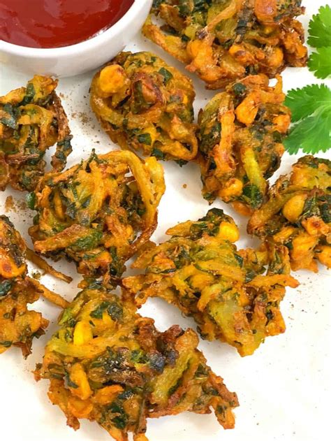 spinach-corn-pakoda-spinach-pakoda-indian-veggie image