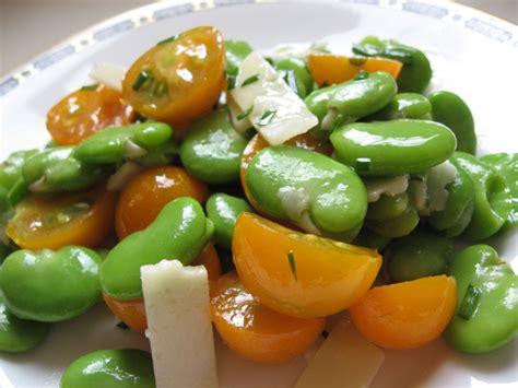 fresh-fava-ful-medames-beans-for-salads-green image