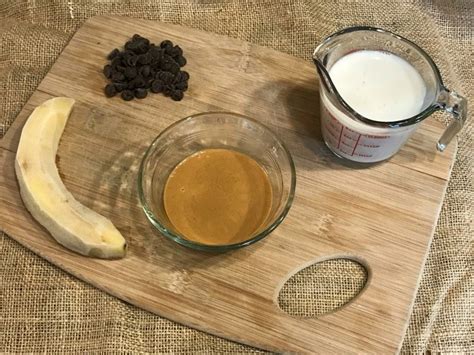 3-ingredient-peanut-butter-smoothie-bowl image