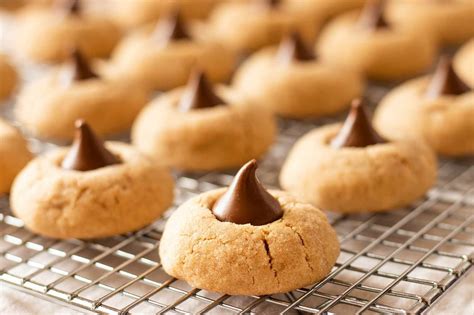 peanut-butter-blossom-cookies-recipe-simply image