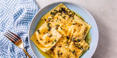 how-to-make-butternut-squash-ravioli-delish image